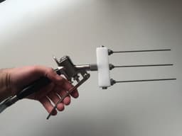 Inyectora manual MAKU-HI